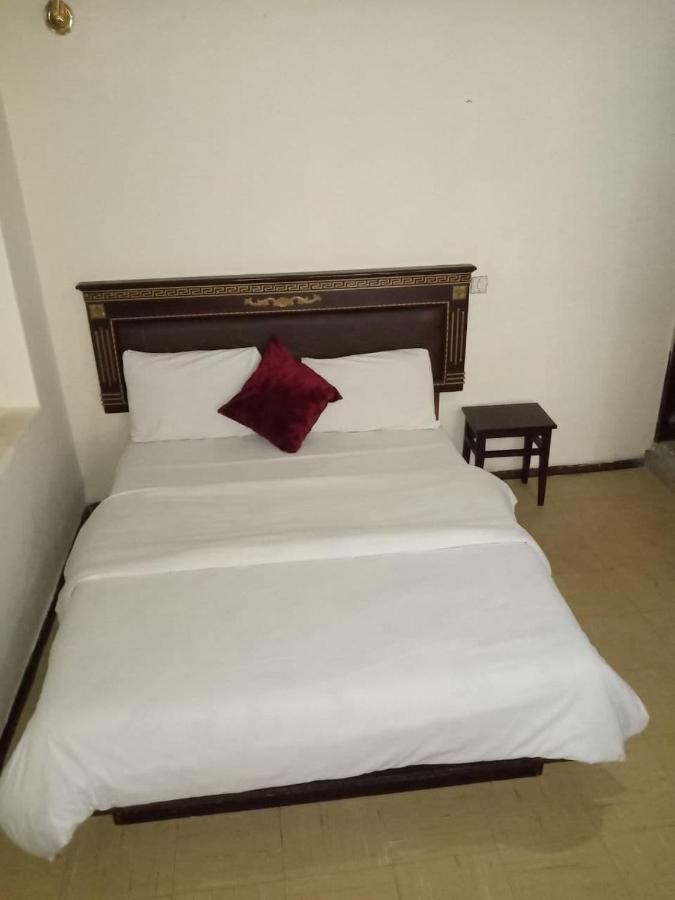 Lucy Guest House Addis Ababa Exteriör bild