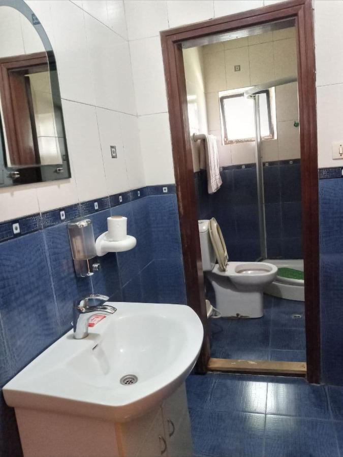 Lucy Guest House Addis Ababa Exteriör bild